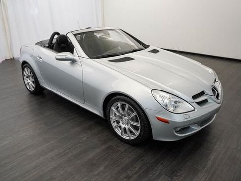 Used 2006 Mercedes-Benz SLK 350 image 2