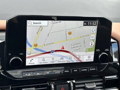 Used 2022 Nissan Pathfinder Platinum w/ Cargo Package image 19