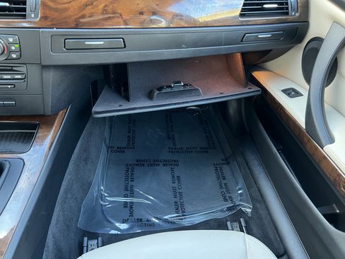 Used 2011 BMW 328i xDrive Sedan image 32