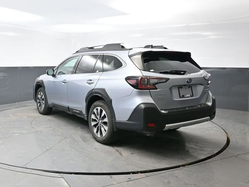 Used 2024 Subaru Outback Touring XT w/ Popular Package #2 image 12