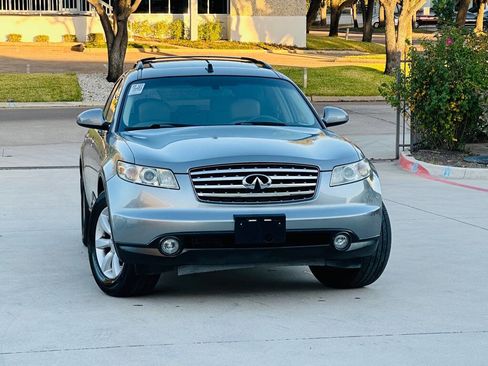 Used 2004 INFINITI FX35 Base Rwd 4dr SUV w/ Technology Pkg image 2