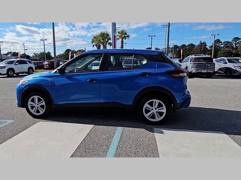 Used 2024 Nissan Kicks S image 28