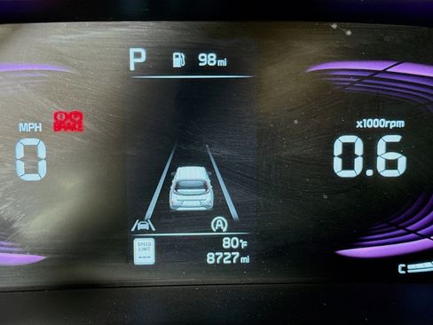 Used 2025 Kia Soul LX w/ LX Technology Package image 16