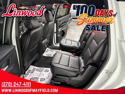 Used 2026 Chevrolet Traverse LT FWD image 21