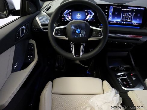 Used 2026 BMW 228i xDrive w/ Technology Package image 13