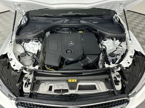 Certified 2026 Mercedes-Benz GLC 300 4MATIC image 31