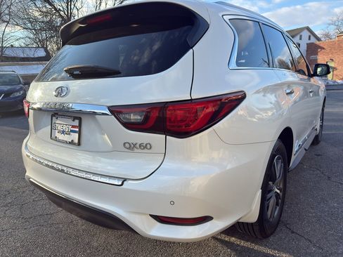 Used 2018 INFINITI QX60 AWD w/ Premium Plus Package image 5