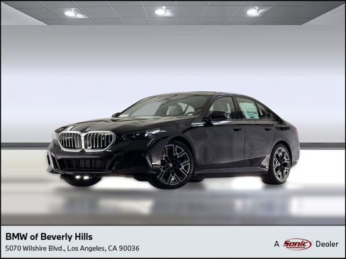 New 2026 BMW i5 eDrive40 w/ M Sport Package image 1
