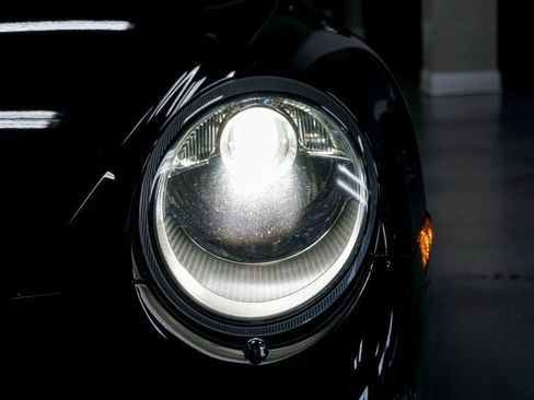 Used 2006 Porsche 911 Carrera S RWD image 68