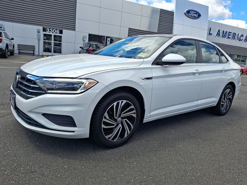 Used 2021 Volkswagen Jetta SEL FWD image 5
