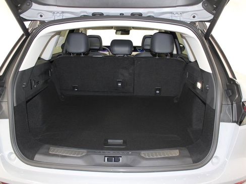 New 2026 Lincoln Nautilus Reserve w/ Jet Appearance Package image 15