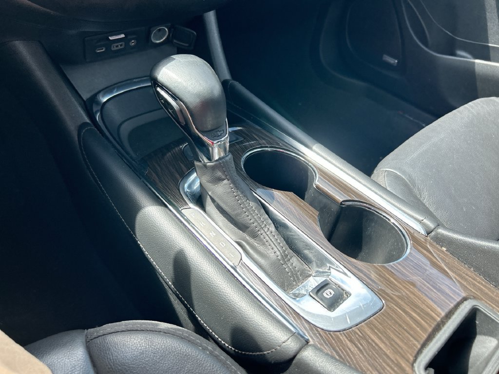 Used 2024 Chevrolet Malibu LT FWD image 26
