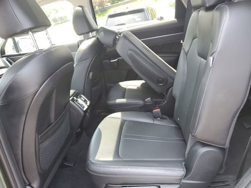 Used 2024 Kia Sorento SX AWD/4WD image 14