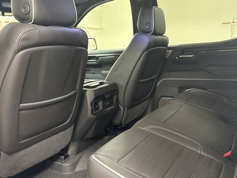 New 2024 GMC Sierra 1500 AT4X w/ AT4X AEV Edition AWD/4WD image 25
