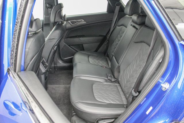 Used 2025 Kia Sportage X-Line w/ Premium Package AWD/4WD image 16