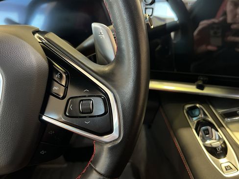 Used 2022 Chevrolet Corvette Stingray Coupe w/ 1LT image 36