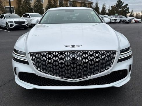 Certified 2025 Genesis G80 2.5T image 9