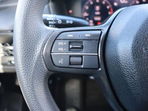 Certified 2023 Honda Accord EX image 20