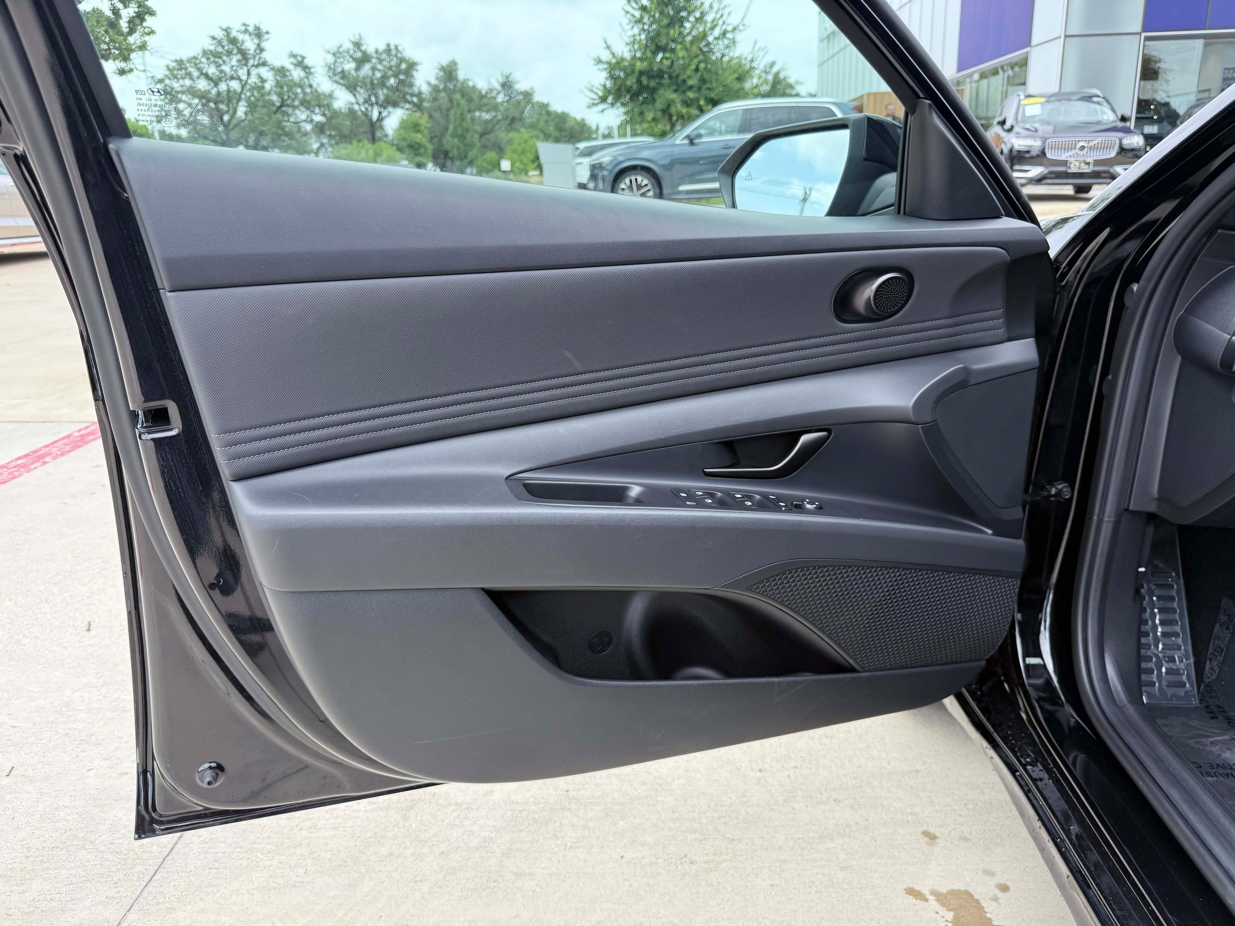 Used 2026 Hyundai Elantra Sport FWD image 10