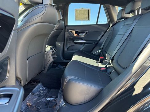 Certified 2025 Mercedes-Benz GLC 300 image 14