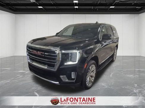 Used 2021 GMC Yukon SLT w/ SLT Luxury Plus Package image 4