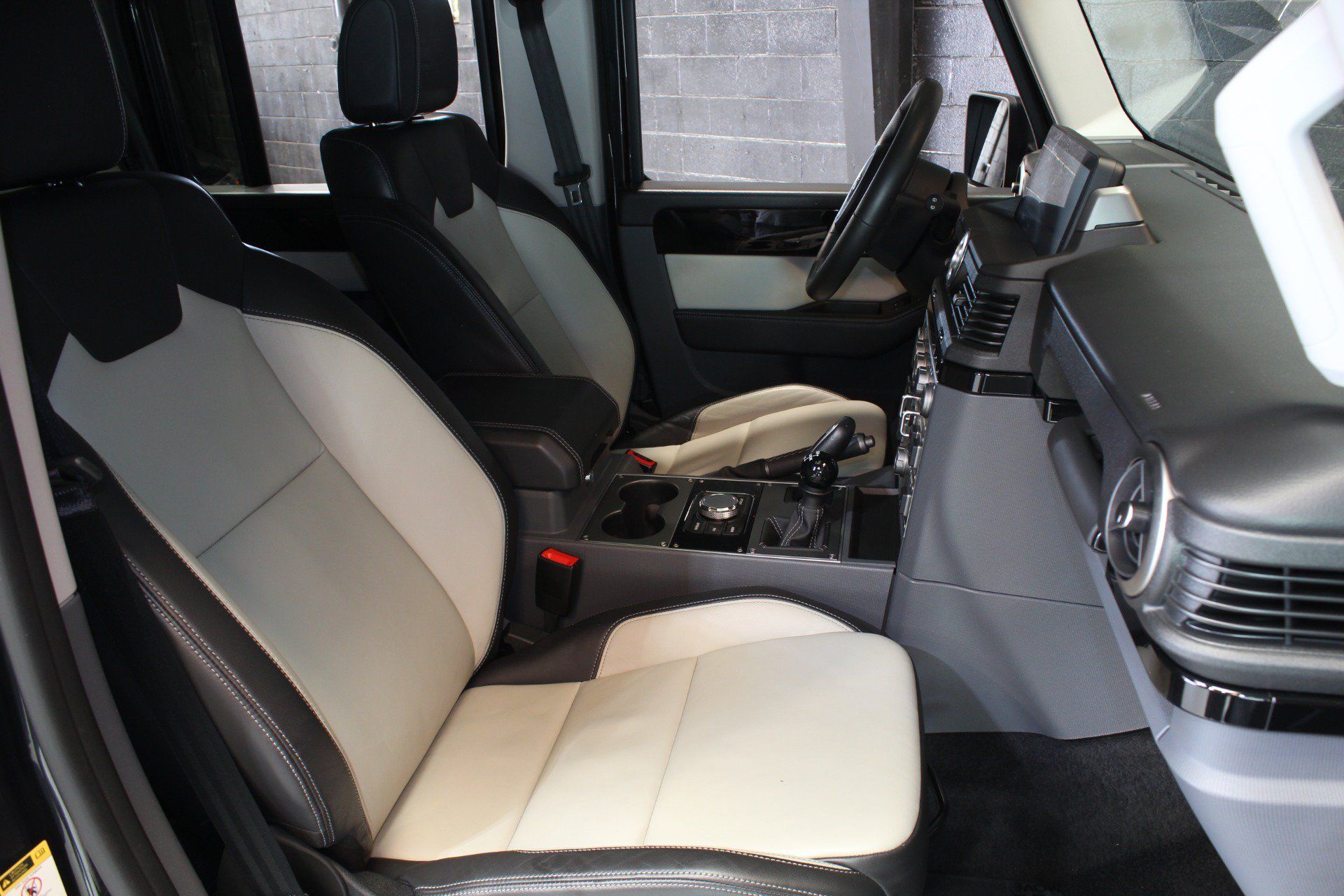 Used 2024 INEOS Grenadier Station Wagon AWD/4WD image 51