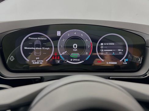 Certified 2026 Porsche Cayenne S image 17