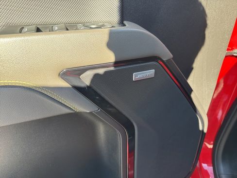 Used 2023 Chevrolet Silverado 1500 ZR2 image 13