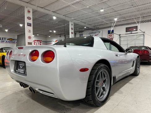Used 2001 Chevrolet Corvette Z06 RWD image 3