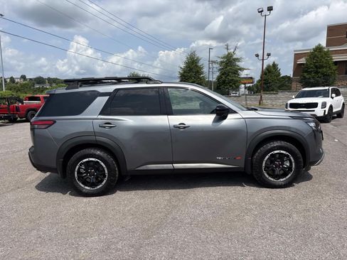 Used 2026 Nissan Pathfinder Rock Creek w/ Rock Creek Premium Package AWD/4WD image 8
