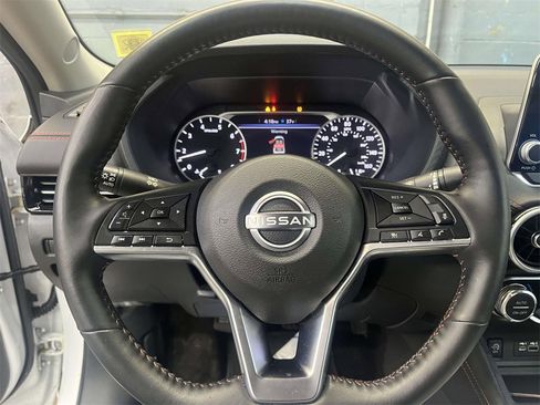 Certified 2025 Nissan Sentra SR w/ SR Premium Package image 20