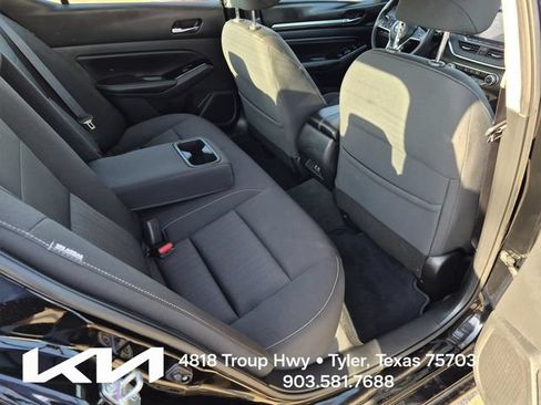Used 2021 Nissan Altima 2.5 SV FWD image 16