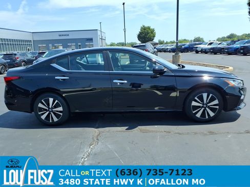 Used 2021 Nissan Altima 2.5 SV FWD image 27
