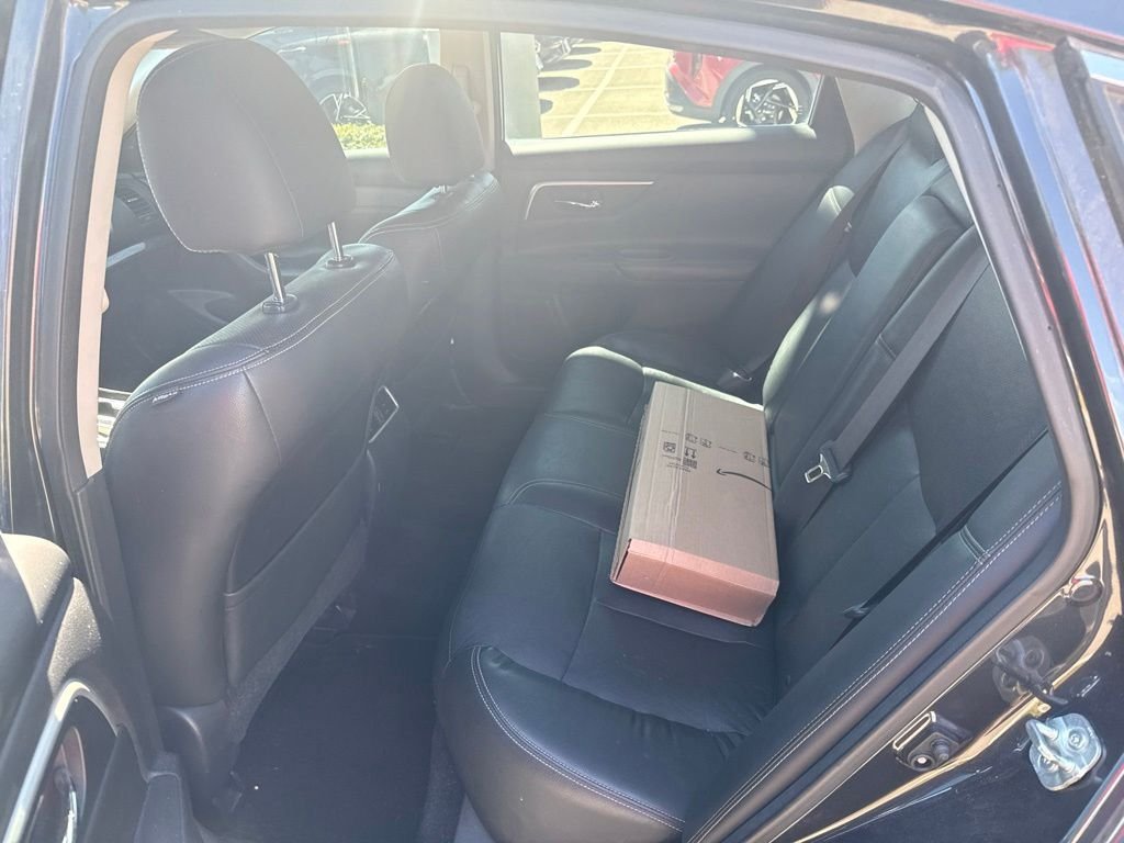 Used 2018 Nissan Altima 2.5 SL FWD image 31