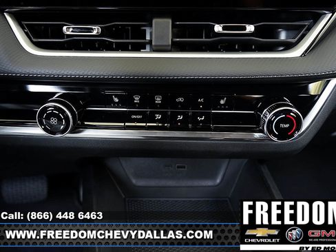 New 2025 Chevrolet Equinox LT w/ Safety and Technology Package image 23