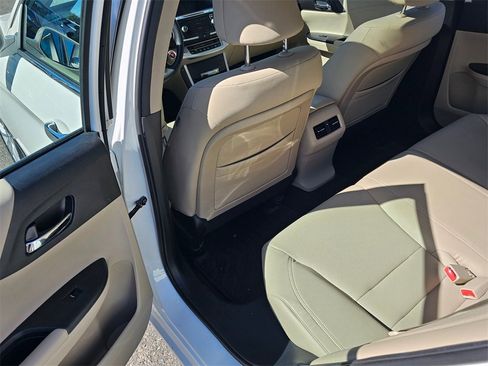 Used 2014 Honda Accord EX-L image 9
