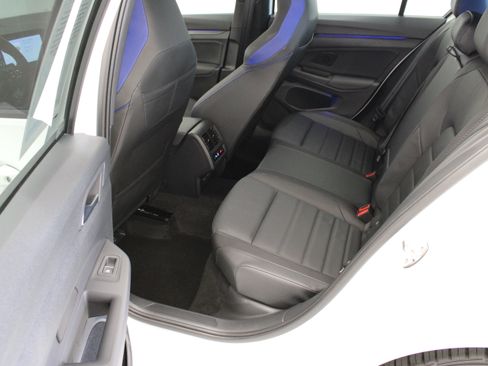 Used 2024 Volkswagen Golf R AWD/4WD image 27