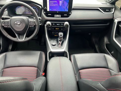 Used 2024 Toyota RAV4 XSE w/ Weather Package image 19