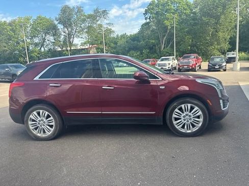 Used 2017 Cadillac XT5 Premium Luxury AWD/4WD image 7