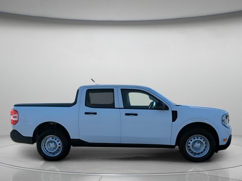 New 2026 Ford Maverick XL image 35