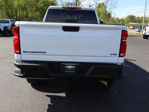 Used 2025 Chevrolet Silverado 2500 LTZ w/ LTZ Plus Package AWD/4WD image 31