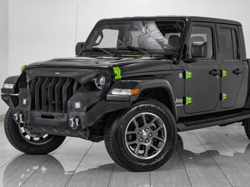 Used 2021 Jeep Gladiator Overland w/ Uconnect 4C Nav & Sound Group image 49