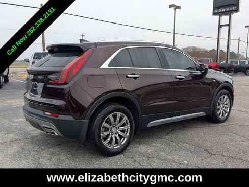 Used 2021 Cadillac XT4 Premium Luxury w/ Driver Awareness Package image 4