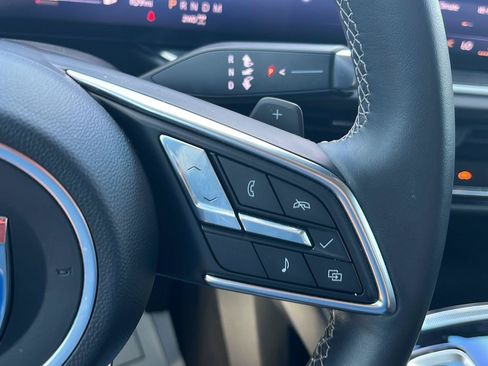 Used 2025 Buick Envision Preferred AWD/4WD image 13