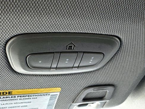 Used 2024 Jeep Grand Cherokee Limited w/ Black Appearance Package image 26