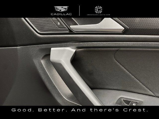 Used 2018 Volkswagen Tiguan SEL Premium FWD image 25