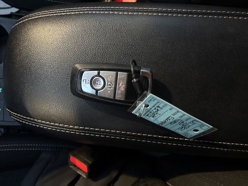 Used 2025 Ford Escape Active image 29