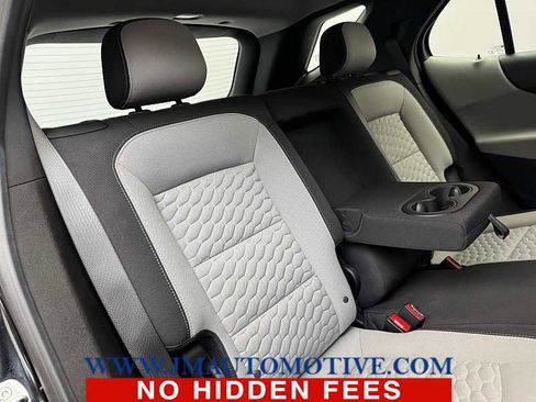 Used 2021 Chevrolet Equinox LS image 17