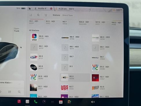 Used 2021 Tesla Model 3 Long Range image 18