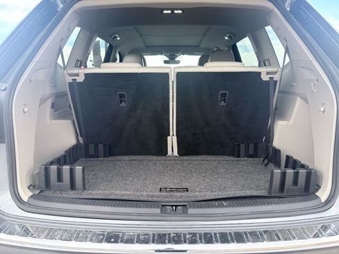 Used 2024 Volkswagen Atlas SEL Premium R-Line image 25